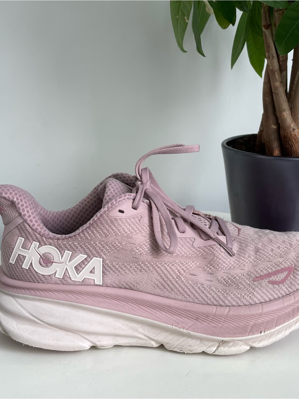 Women Size 9 Hoka One One Clifton 9 Mauve Pale Peach Running Shoes